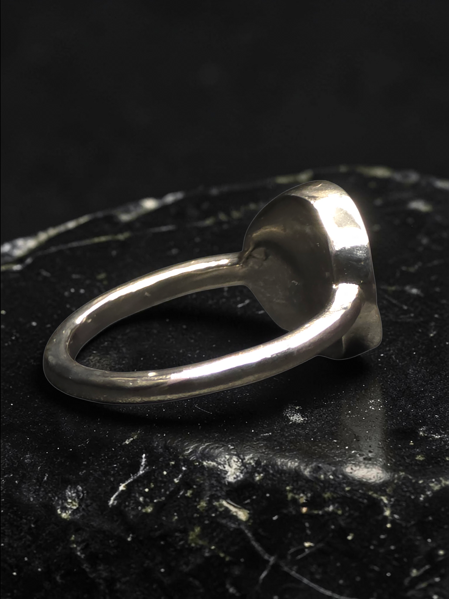 The Aura Collection: Evil Eye Ring ā Sterling Silver