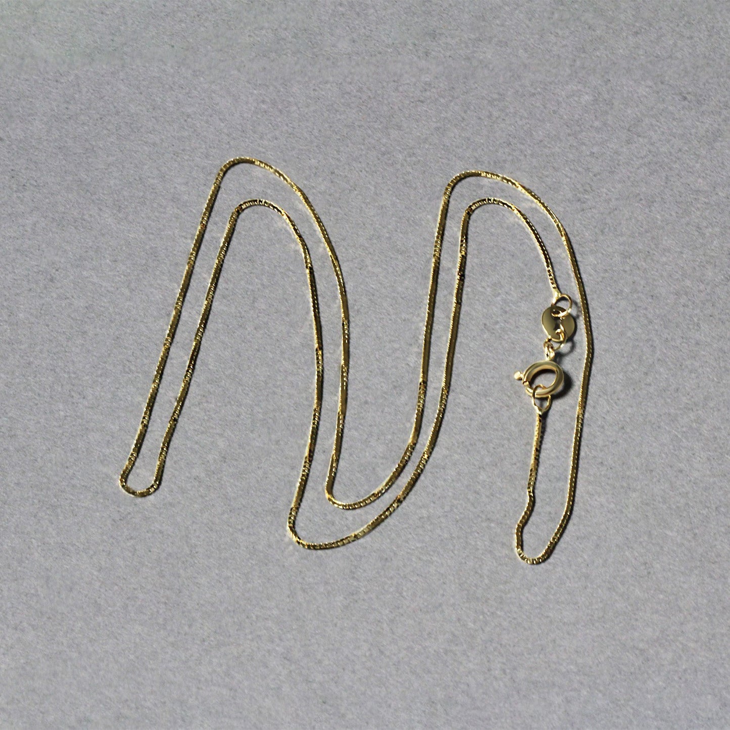 10k Yellow Gold Classic Box Chain 0.6mm