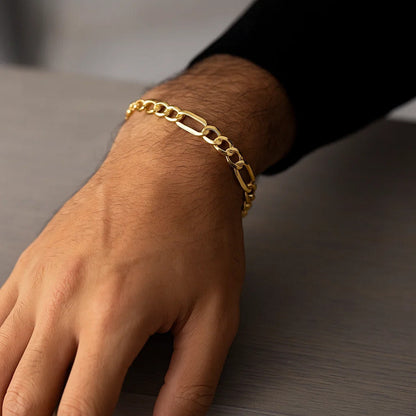 10k Yellow Gold Lite Figaro Bracelet (5.60 mm)