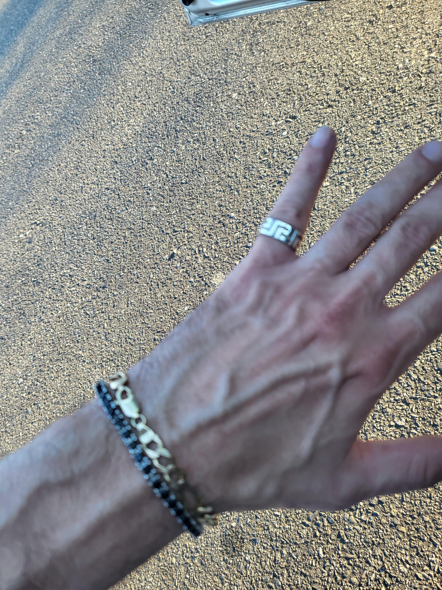 14k Yellow Gold Figaro Bracelet – 7-Inch, 10.6g, Classic .25-Inch Wide Chain, Luxurious Statement Jewelry