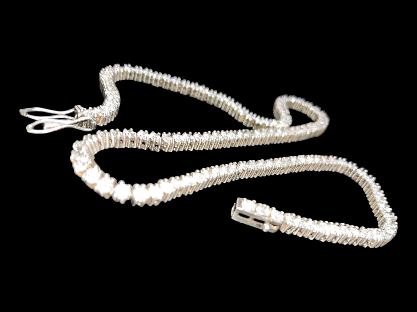 Lab Grown Diamond Tennis Necklace: Sterling Silver, VVS/VS Clarity